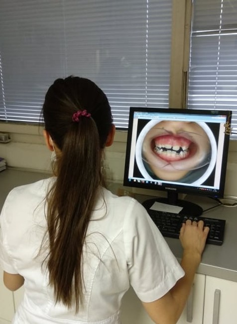 Potrebujeme viac zubárov. Pomôžu moderné učebne?