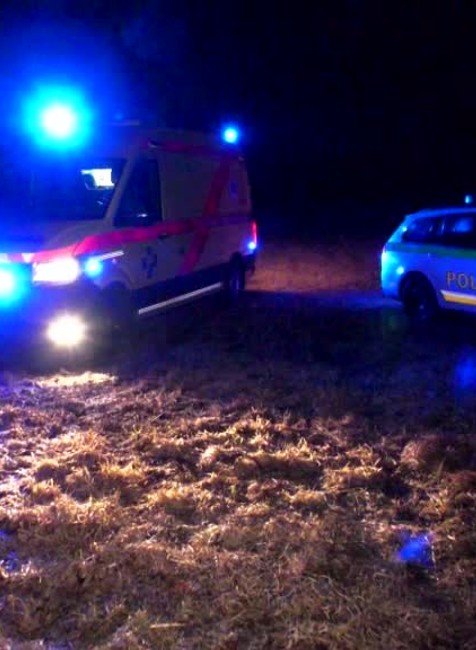 [multi] Vlak zrazil mladíka. Zázrakom prežil, utrpel ale devastačné poranenia nôh 175