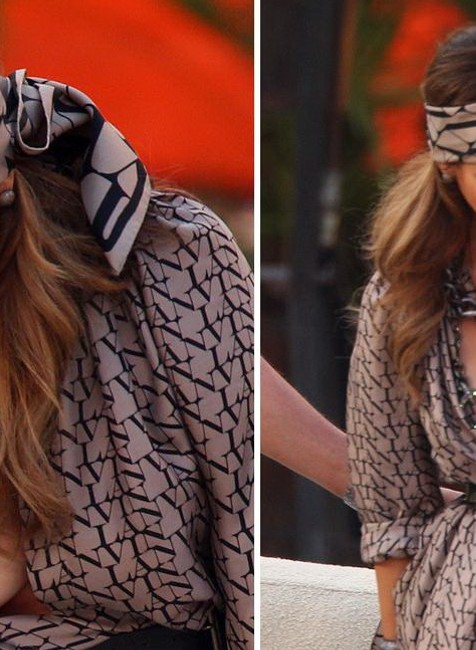 Jennifer Lopez s odhalenými bradavkami