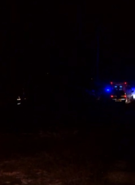 Nešťastie v Rusovciach. Mladík vyliezol na vagón a začal horieť