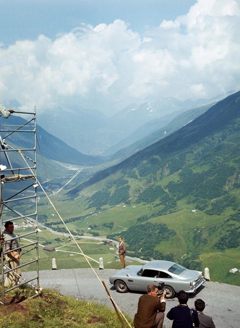 Aston Martin DB5 z filmu Goldfinger