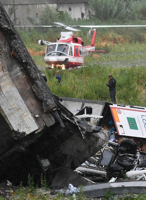 Zrútený most v Janove