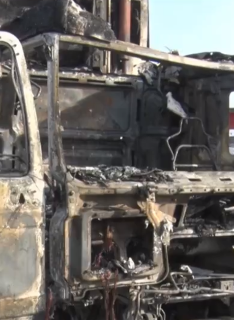 Pri Prešove horel počas jazdy kamión