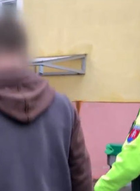 Mladý vodič bol pod vplyvom drog. 