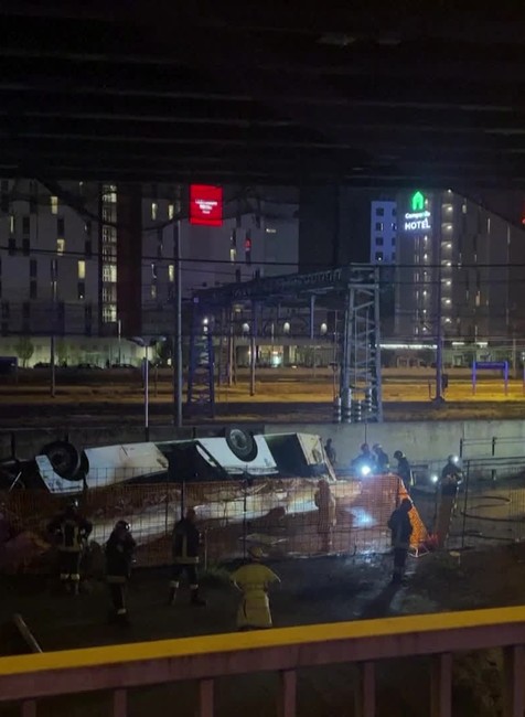 [multi] nehoda_benatky 6332