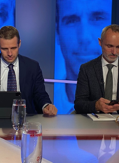 Analýzy Na hrane s Martinom Klusom a Tomášom Valáškom