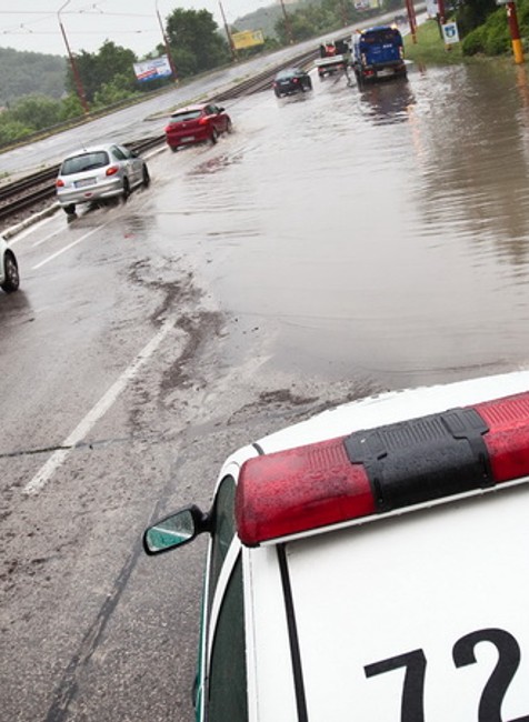 Bratislava: voda zaplavila ulice