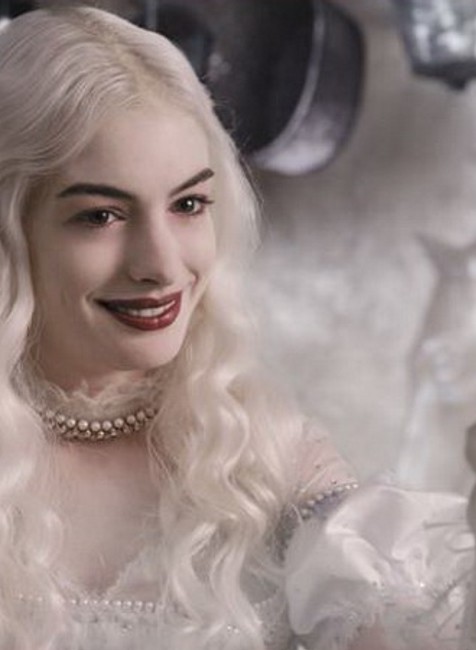 alica v krajine zazrakov-biela kralovna