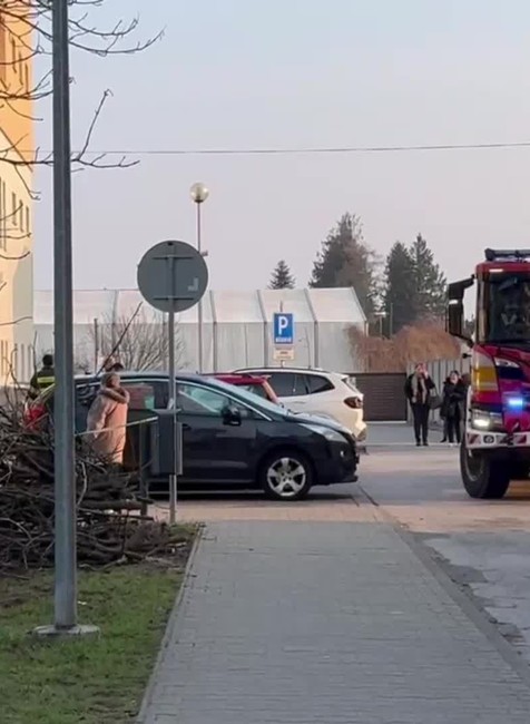 [multi] vybuch bankomatu malacky 2332