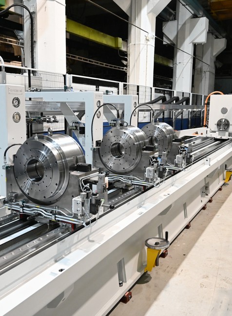 Obrábací stroj využívaný pri výrobe hlavní pre húfnice