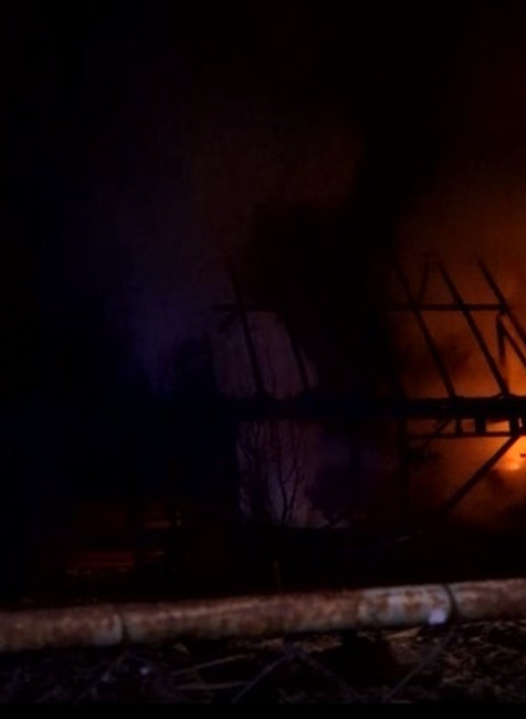 Rozsiahly požiar zachvátil dve stodoly 