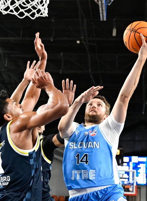 20251104_basketbal6170376