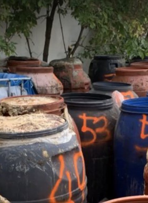 Razia vo firme na spracovanie čriev. V sudoch skladovali zvyšky zvierat