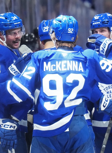 Predators_Maple_Leafs_Hockey734729