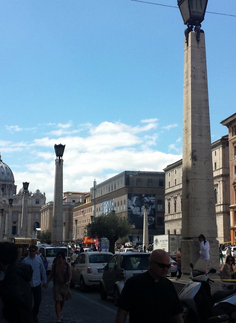 Vatikán pred svätorečením Jána Pavla II. a Jána XXIII.