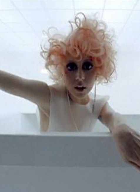 lady gaga z bad romance1