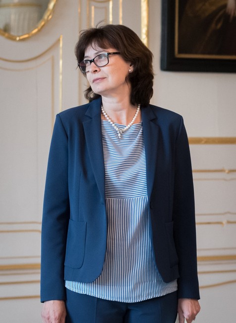 Lucia Žitňanská celá postava