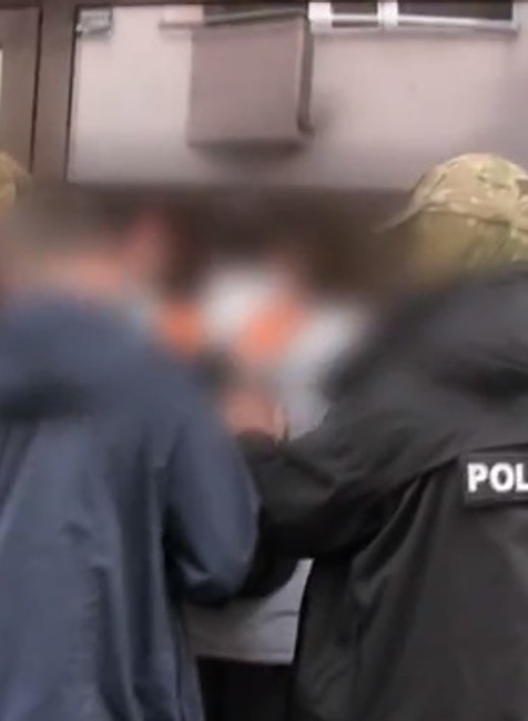 Študentku brutálne zavraždil a stiahol z kože. V 20-ročnom prípade nastal posun