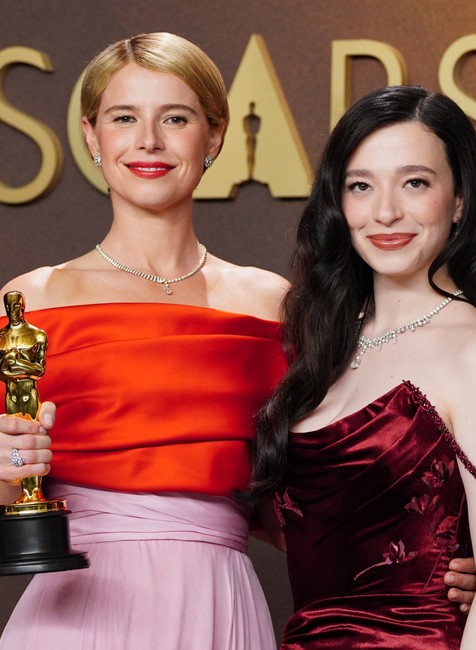 98th_Academy_Awards_-_Press_Room_74963