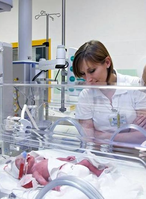 Česká republika pôrod narodenie pätorčatá 1