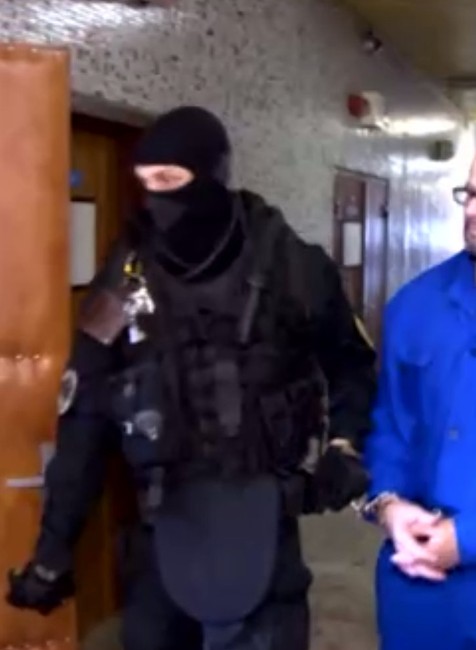 Nájomného vraha zo Slovenska chytili českí policajti. Skrýval sa v budove knižnice