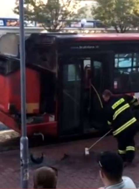 Horiaci autobus v Bratislave