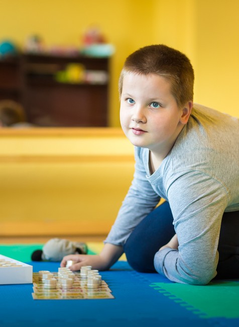 Štyri rodiny sa už majú vďaka CHLEBODARCOVI lepšie