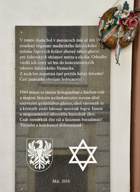 V Rimavskej Sobote si uctili Svetový deň rómskeho holokaustu