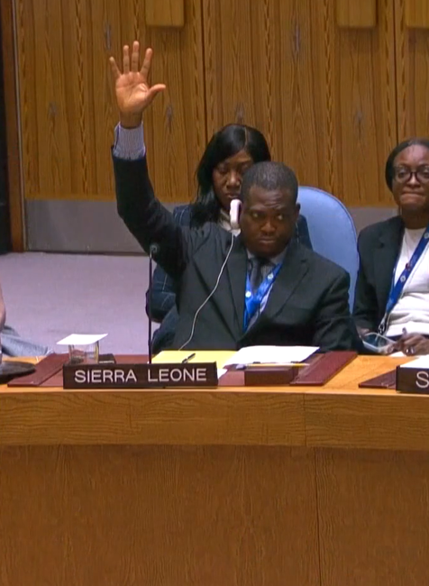 dve uznesenia pre ukrajinu osn