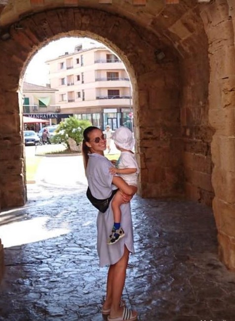 Nela Pocisková so synom