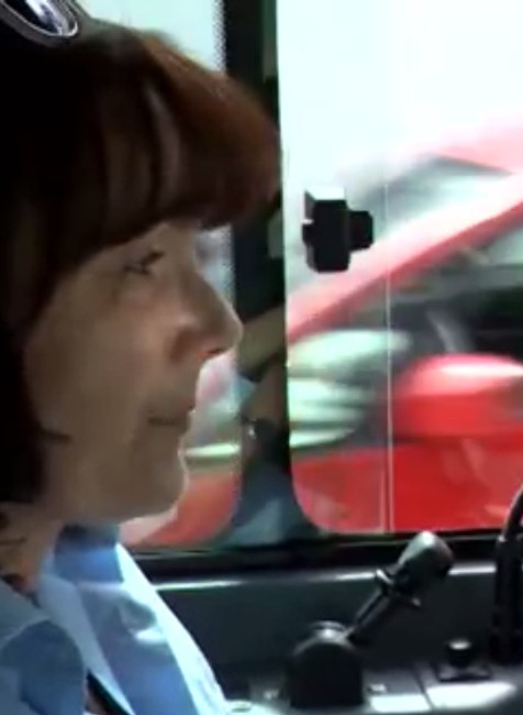 Ľubica po práci šoféruje trolejbus bratislavskej MHD. Je to jej koníček
