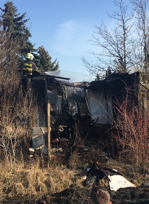 Rozsiahly požiar v Bratislave. Na mieste zasahuje 32 hasičov