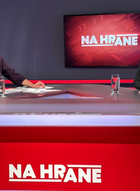 2b5dbec5-ad81-4459-8da3-66c96e3c7db1