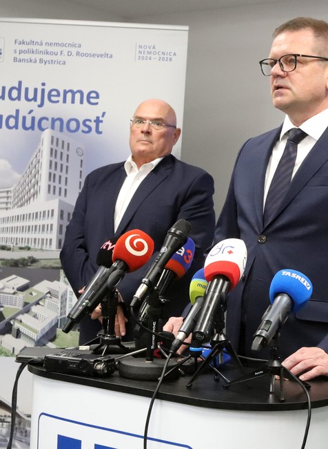 20240520_fico_dolinkova_kmec_balaz_lapunikova_nemocnica_02044175