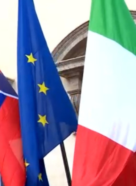 Pellegrini navštívil Taliansko. To sa zmieta vo veľkých ekonomických problémoch