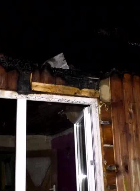 [multi] Mimoriadne náročná noc pre hasičov na Spiši. S požiarom bojovali v troch okresoch 832