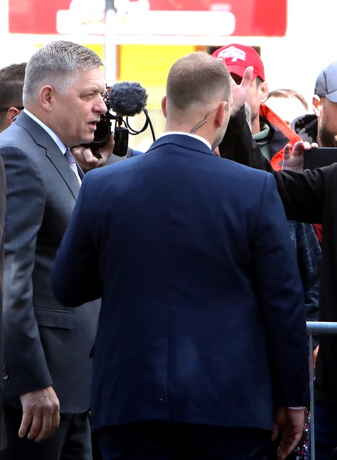 20250515_vlada_handlova130108