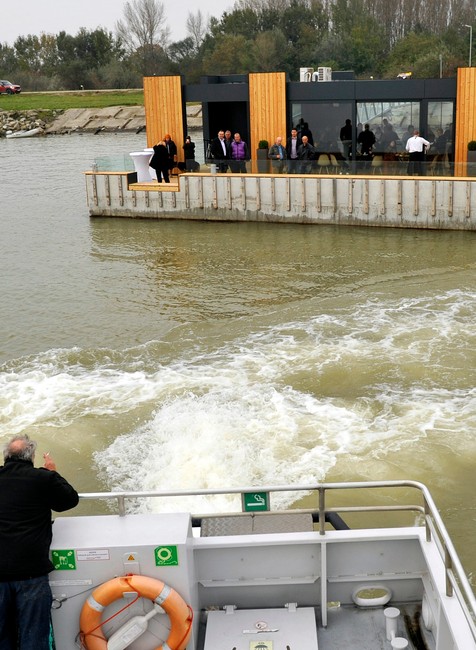 Novovybudovaný pontón na Dunaji pri obci Hamuliakovo 1