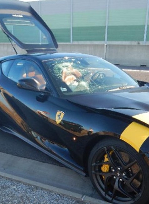 Nehoda Ferrari 