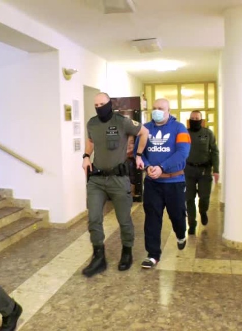 [multi] Sud vydieraci 312