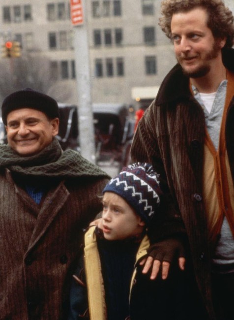 Sam doma 2 - Strateny v New Yorku