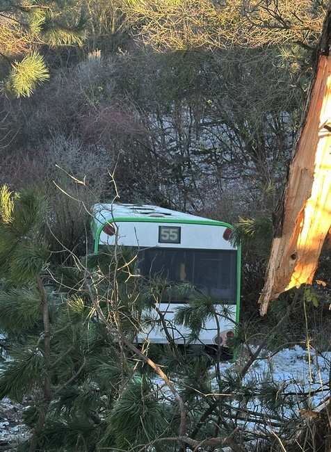 nehoda šmyk autobusu 