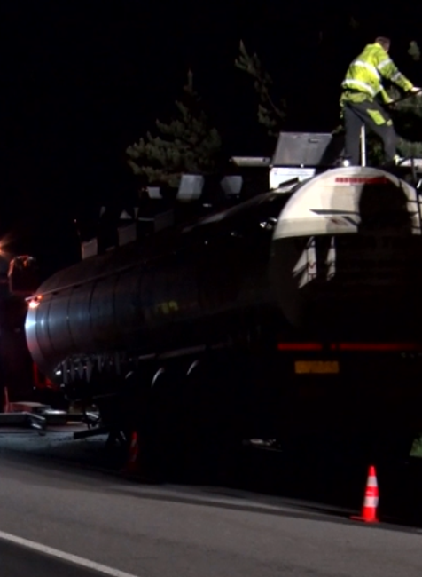 Nákladiaku sa odtrhla cisterna