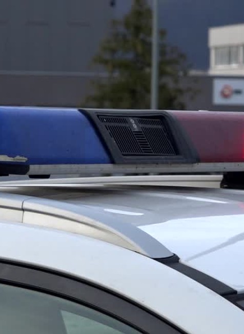 [multi] Policajti nahanačka 1427