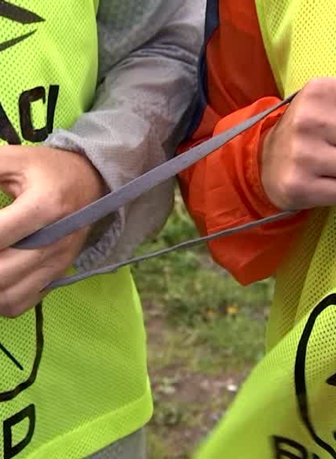 Plávajú, lyžujú, hrajú futbal a dokonca bežia maratóny. Nevidiaci napriek všetkému zdolávajú prekážky