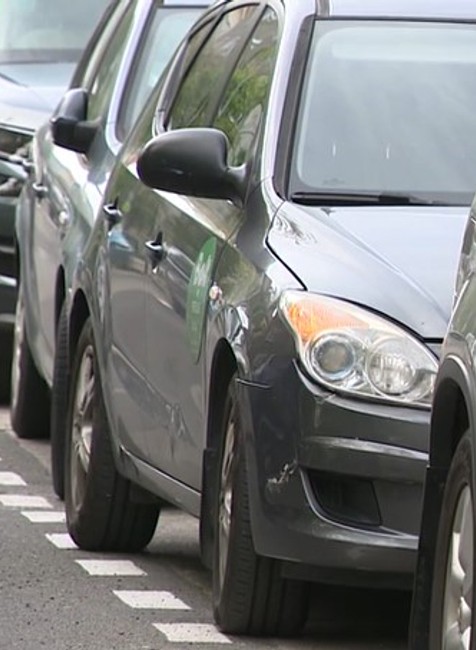 auta parkovanie parkovisko (2)