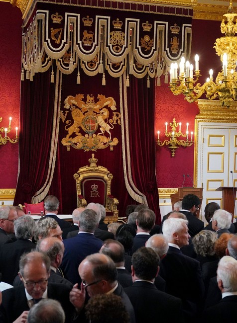 Vyhlásenie Karola za kráľa