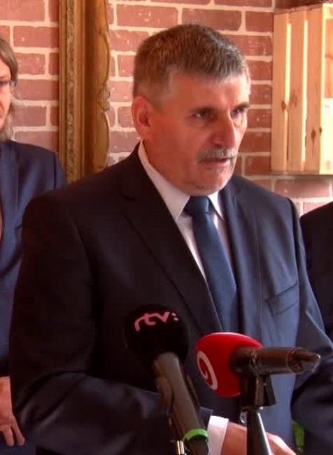 Stefek tlačovka4678