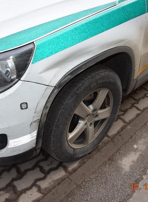Banskobystričan nabúral do policajného auta. Za volantom nesedel triezvy