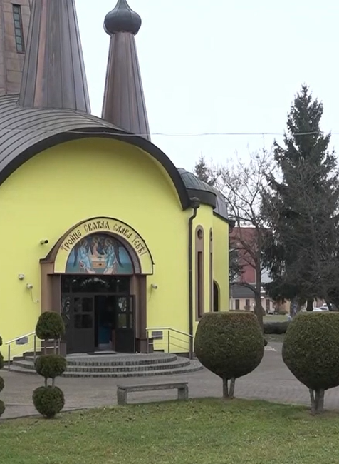 krádež rúcha a kadidla